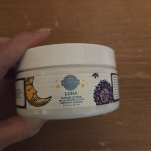 Scentsy Luna Sugar Scrub - White with Yellow & Purple Accents